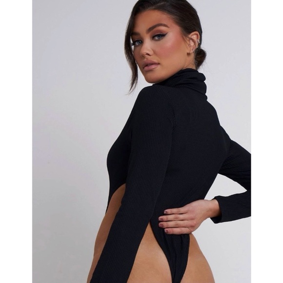 High-cut high neck bodysuit - Picture 2 of 4